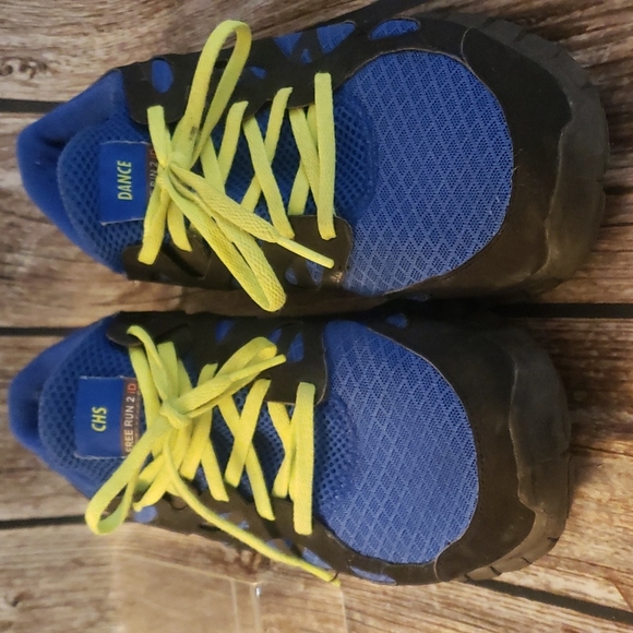 ⭐️ Nike Free Run 2 - Picture 2 of 6